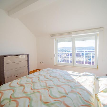 Apartman Centar Tivat Exteriör bild