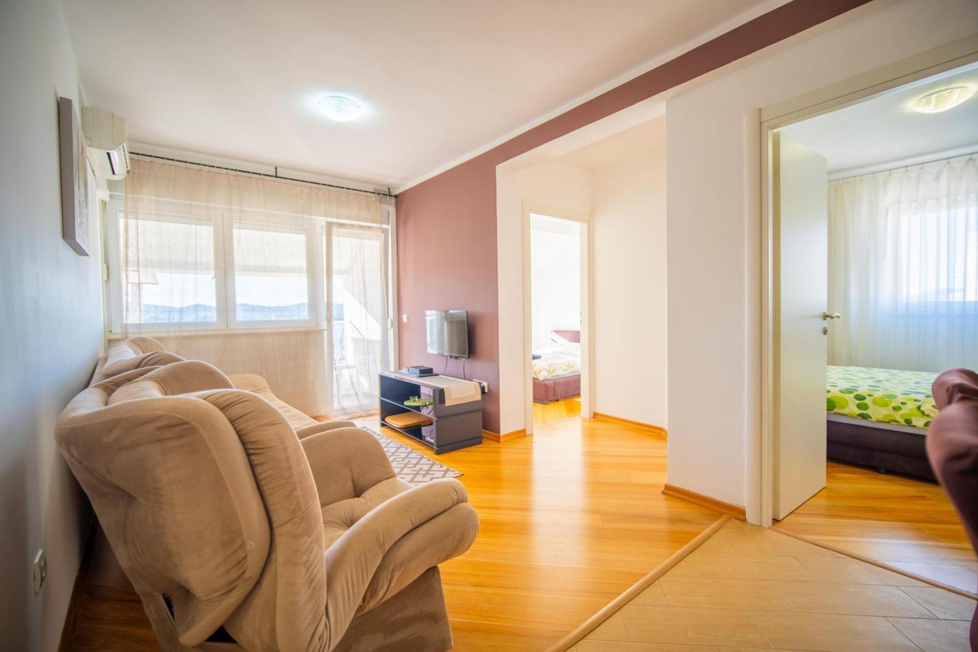Apartman Centar Tivat Exteriör bild
