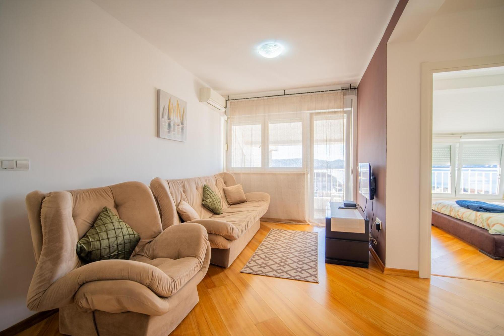 Apartman Centar Tivat Exteriör bild